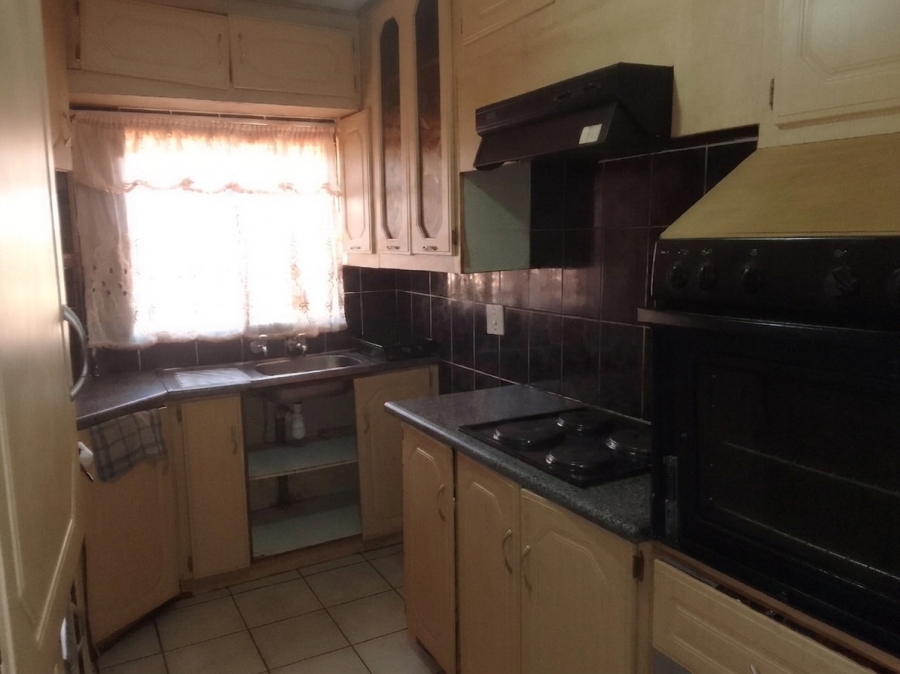 3 Bedroom Property for Sale in Geelhoutpark North West